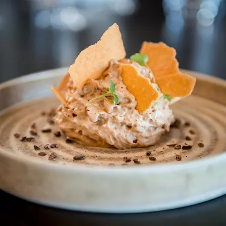 Aubin Logis & Restaurant サントーバン・シュル・メール
