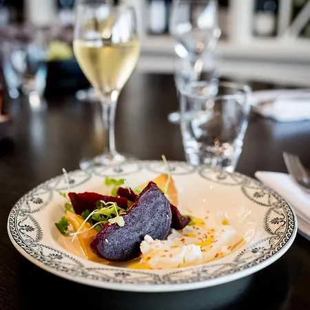 Aubin Logis & Restaurant 3*