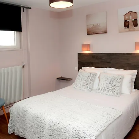 Hotel Aubin Logis & Restaurant 3*