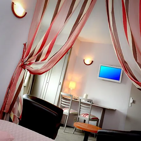 Aubin Logis & Restaurant 3*