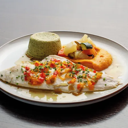 Aubin Logis & Restaurant 酒店 3*