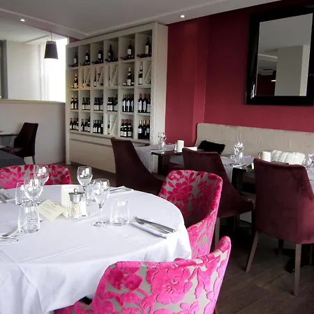 Aubin Logis & Restaurant 3* Saint-Aubin-Sur-Mer (Calvados)