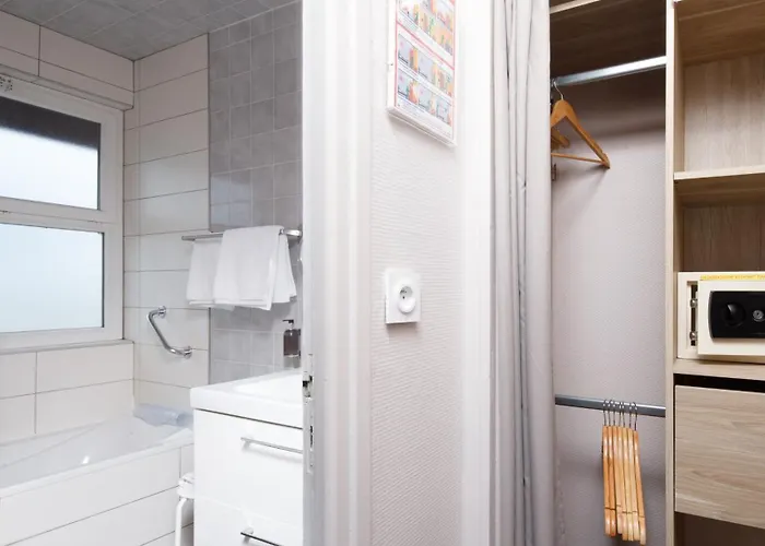 Aubin Logis & Restaurant Saint-Aubin-sur-Mer