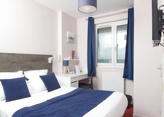 Aubin Logis & Restaurant Saint-Aubin-Sur-Mer (Calvados)