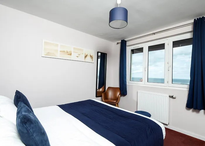 Hotel Aubin Logis & Restaurant Saint-Aubin-Sur-Mer (Calvados)