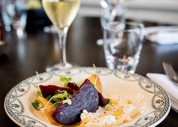 Aubin Logis & Restaurant 3*