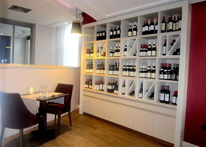 Aubin Logis & Restaurant Hotel