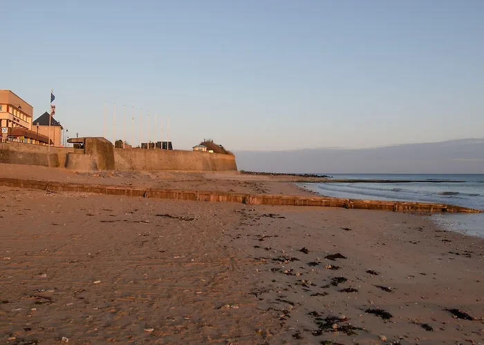 Aubin Logis & Restaurant 3* Saint-Aubin-sur-Mer