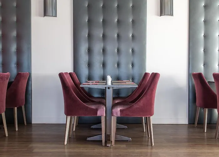 Hotel Aubin Logis & Restaurant Saint-Aubin-Sur-Mer (Calvados)